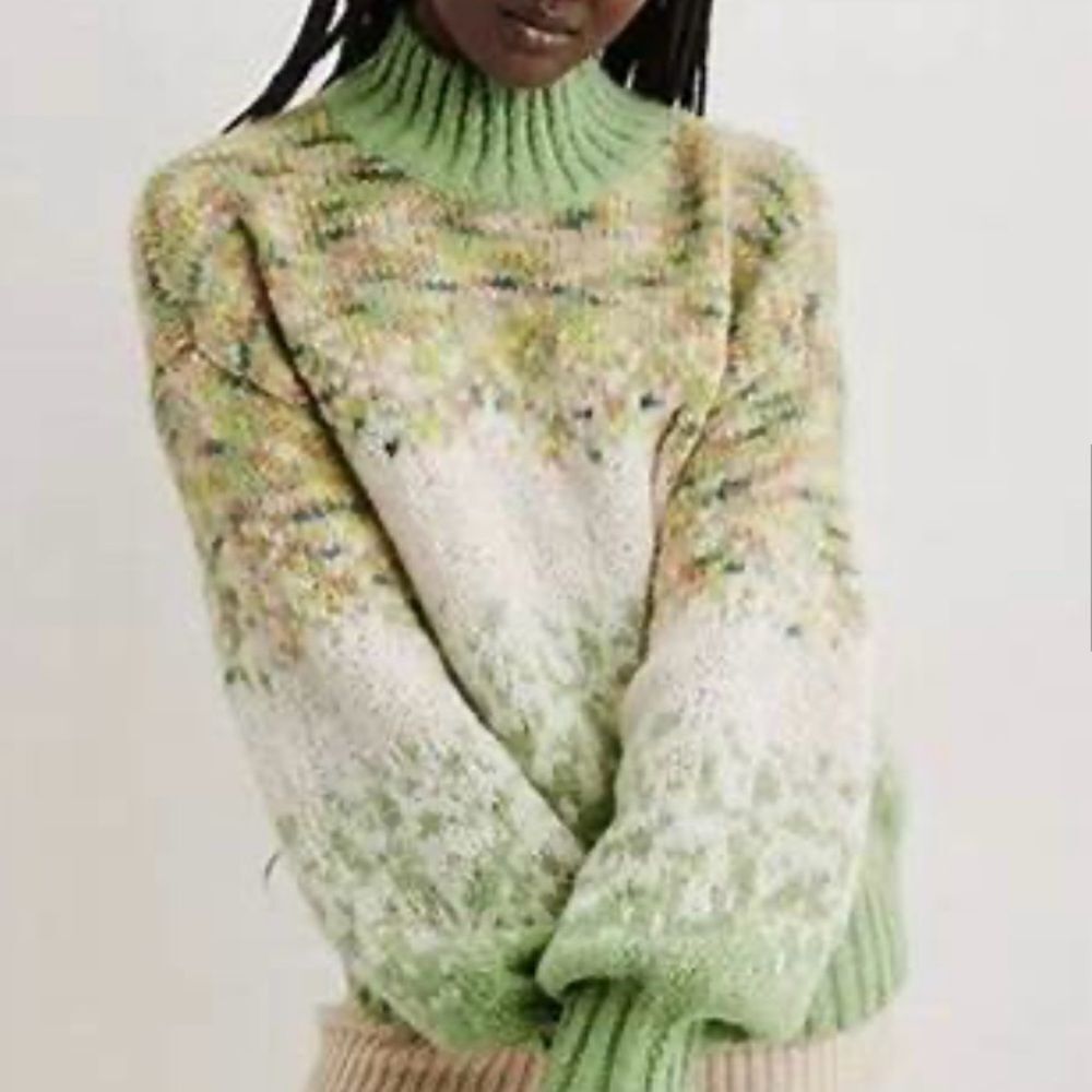 Aerie Green and Cream Cowl Neck Sweater NWOT